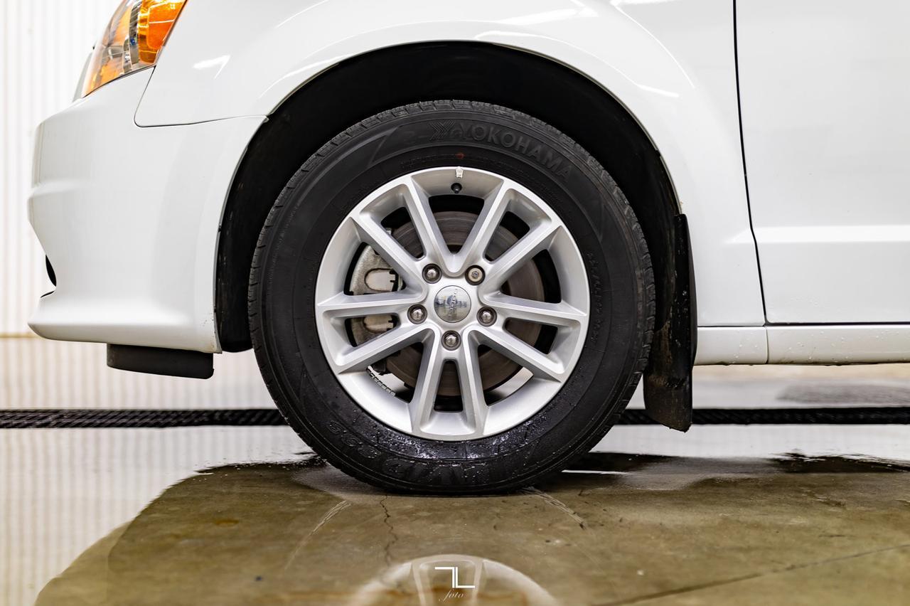 2020 Dodge Grand Caravan Premium Plus BCam DVD Red Deer AB