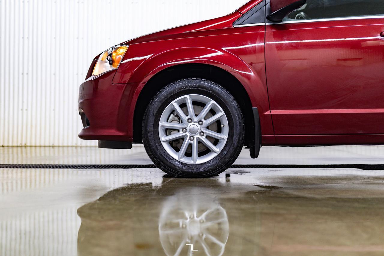 2020 Dodge Grand Caravan Premium Plus Leather BCam DVD Red Deer AB