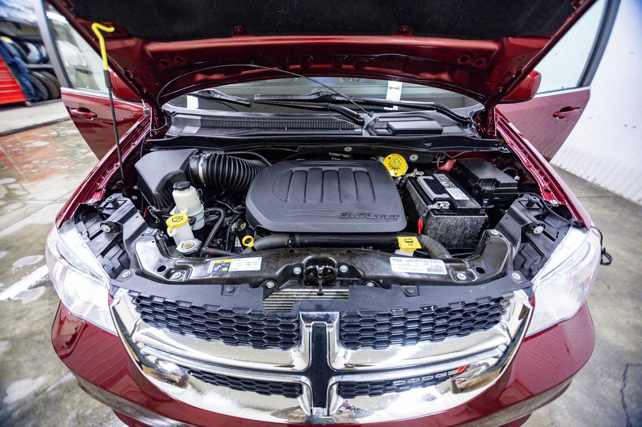 2020 Dodge Grand Caravan Premium Plus Leather BCam DVD Red Deer AB