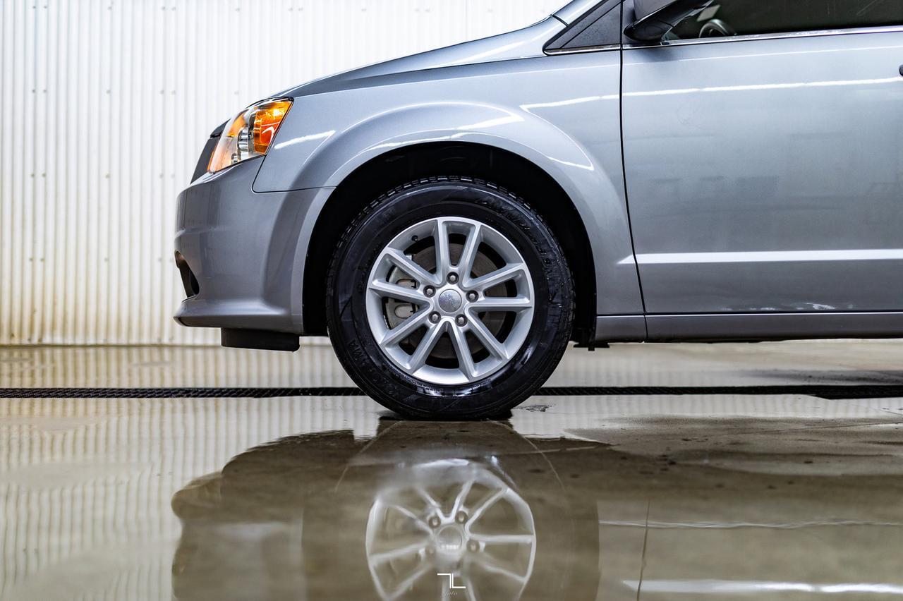 2020 Dodge Grand Caravan Premium Plus Leather Nav DVD BCam Red Deer AB