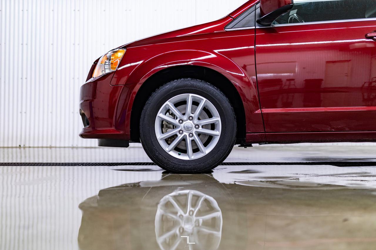 2020 Dodge Grand Caravan Premium Plus Leather Nav DVD Red Deer AB