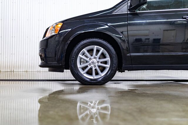 2020 Dodge Grand Caravan Premium Plus Leather Nav DVD Red Deer AB