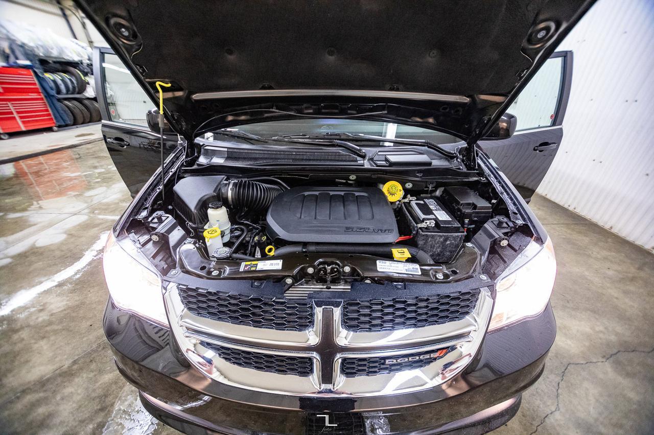 2020 Dodge Grand Caravan Premium Plus Leather Nav DVD Red Deer AB