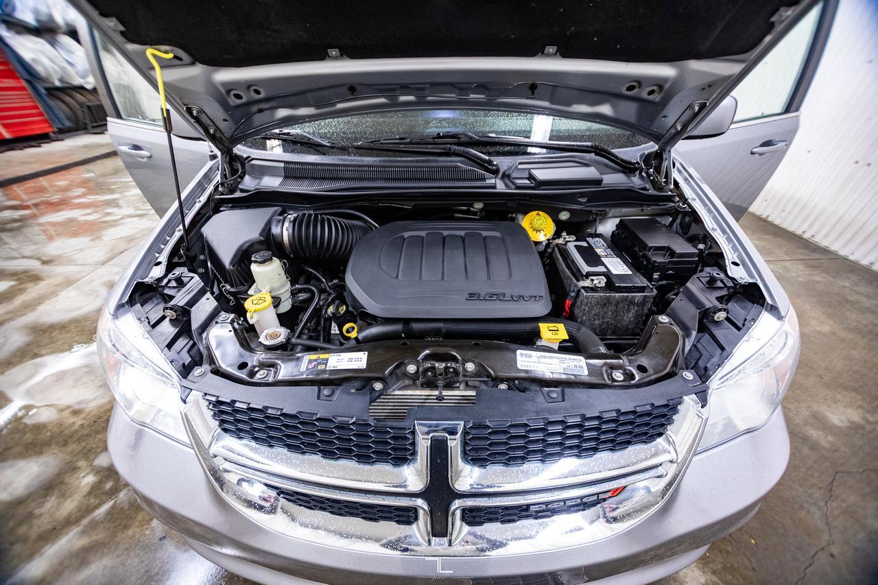 2020 Dodge Grand Caravan Premium Plus Leatherette Nav BCam TV Red Deer AB