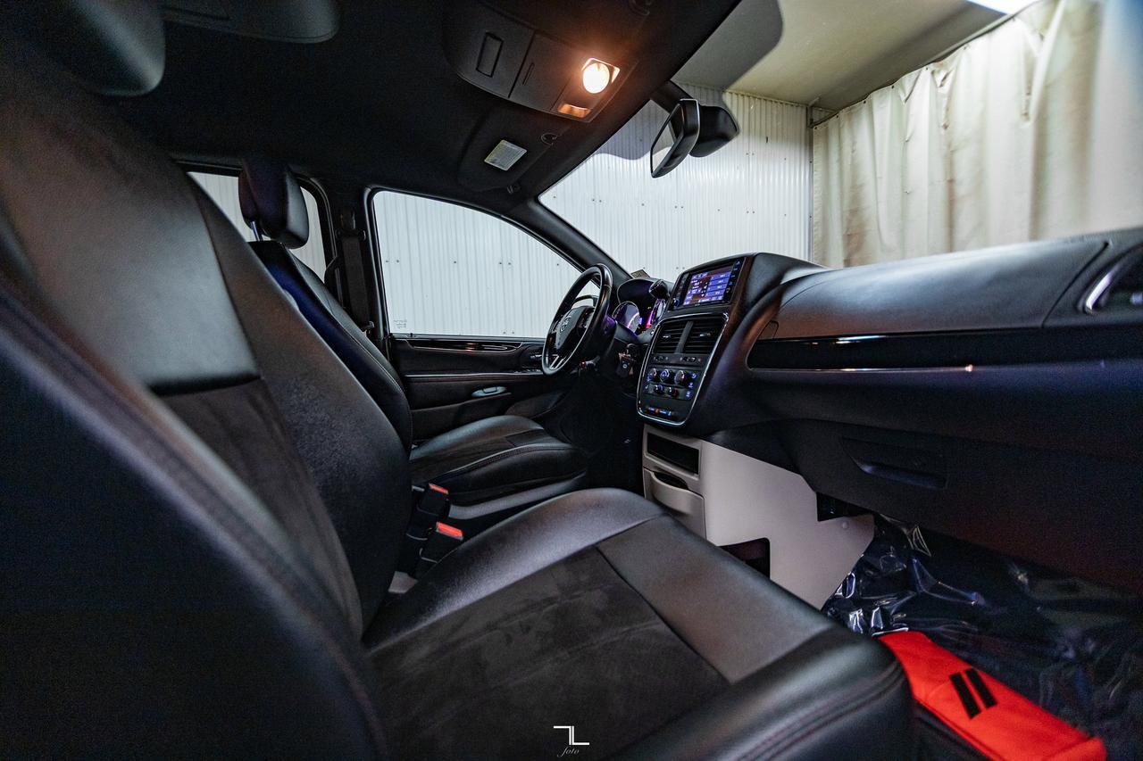 2020 Dodge Grand Caravan Premium Plus Savaria Wheelchair Conversion Leatherette BCam Red Deer AB