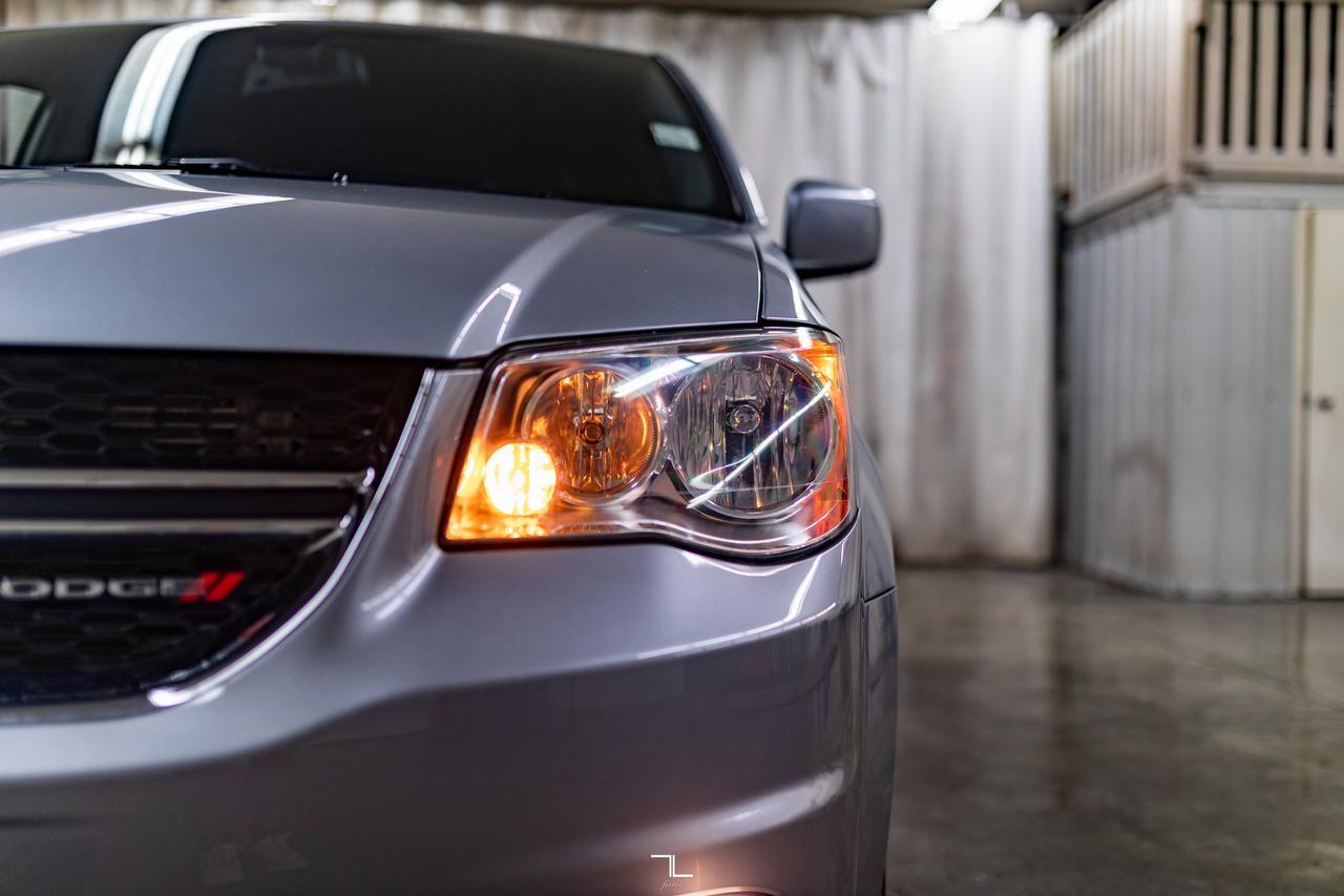 2020 Dodge Grand Caravan Premium Plus Savaria Wheelchair Conversion Leatherette BCam Red Deer AB