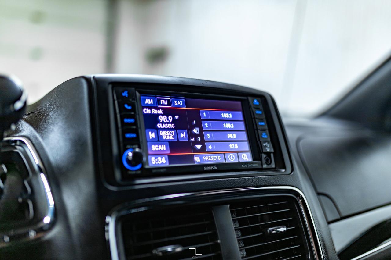 2020 Dodge Grand Caravan Premium Plus Savaria Wheelchair Conversion Leatherette BCam Red Deer AB