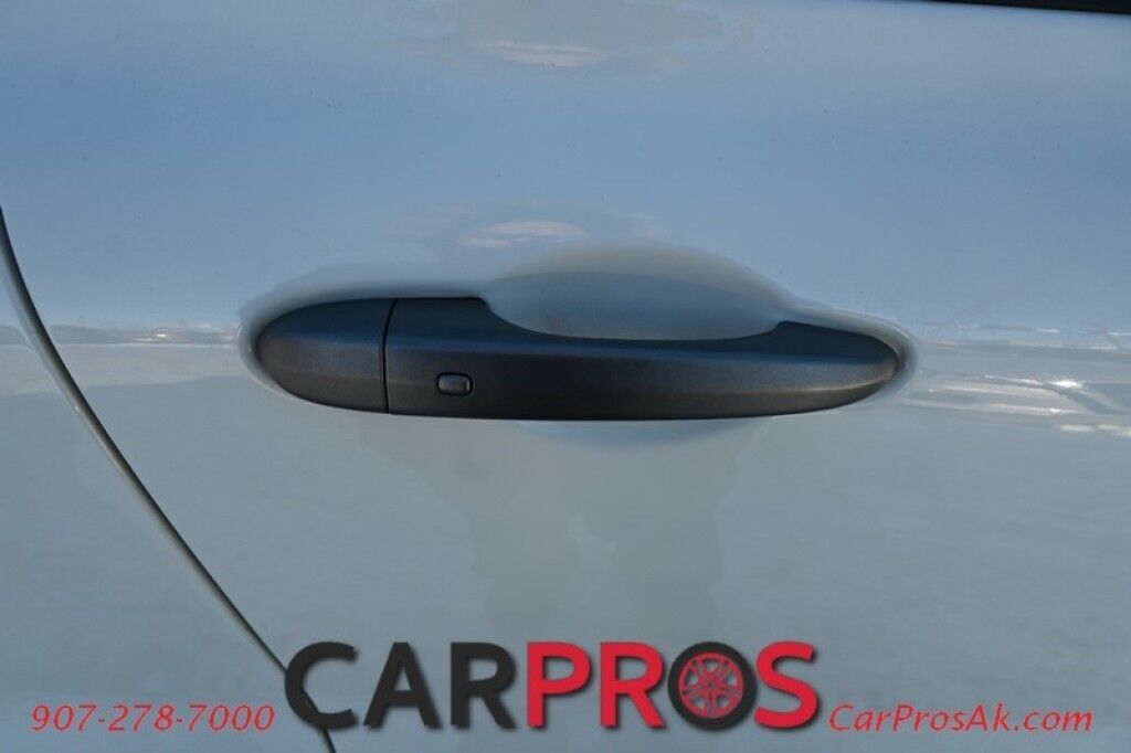 2020 FIAT 500X Sport - All Wheel Drive - Automatic - Remote Start - Leather Seats - Keyless Entry & Push To Start - Power Windows, Mirrors & Door Locks - Bluetooth - Backup Camera - Android Auto & Apple CarPlay Anchorage AK