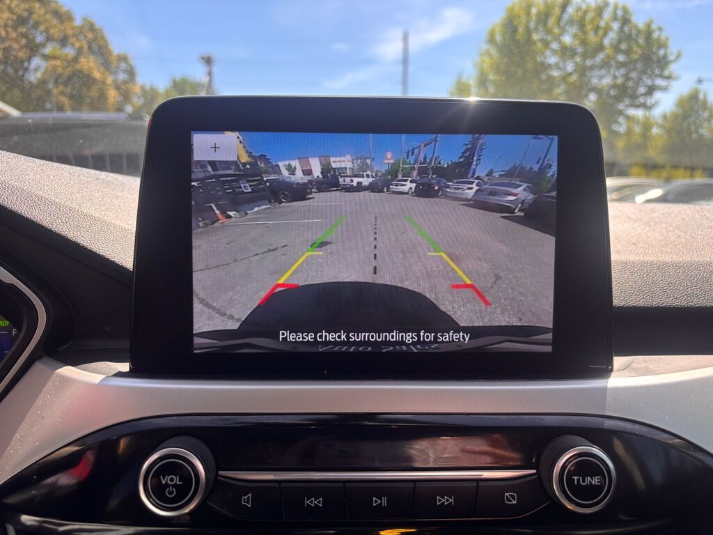 2020 FORD ESCAPE HYBRID SE SPORT Des Moines WA