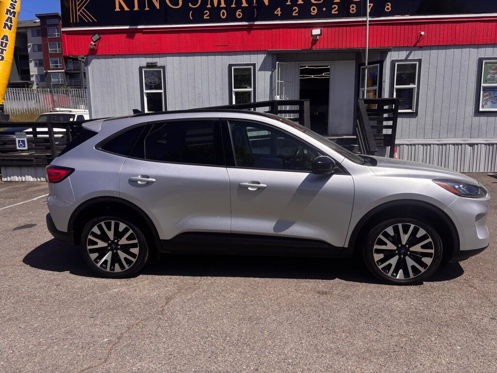 2020 FORD ESCAPE HYBRID SE SPORT Des Moines WA