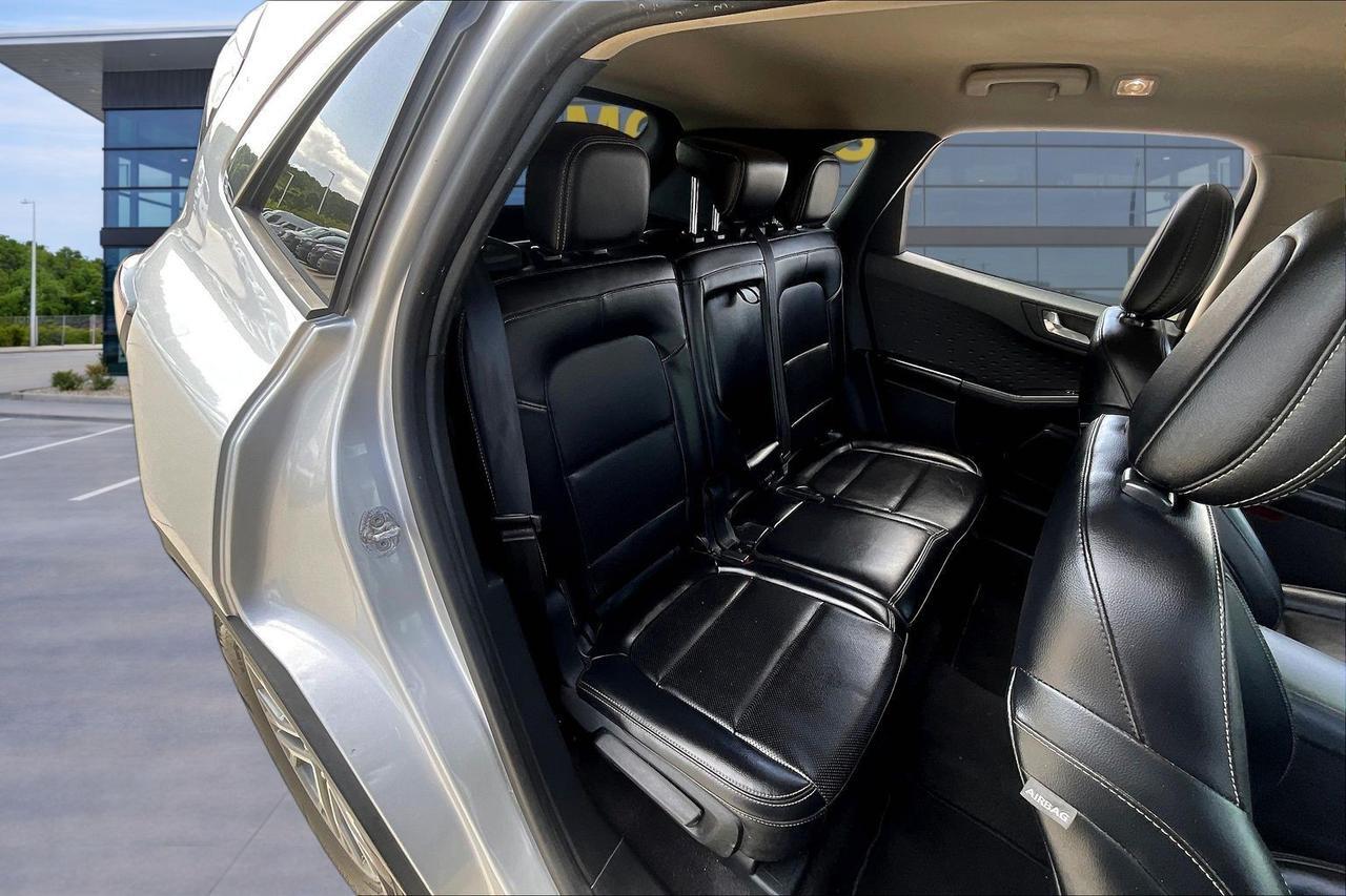 2020 FORD ESCAPE SEL Houston TX