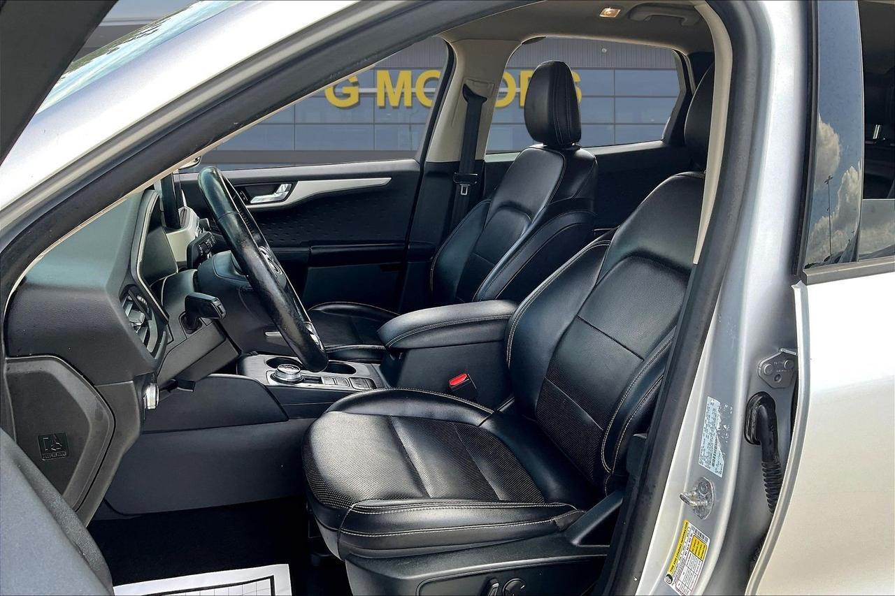 2020 FORD ESCAPE SEL Houston TX