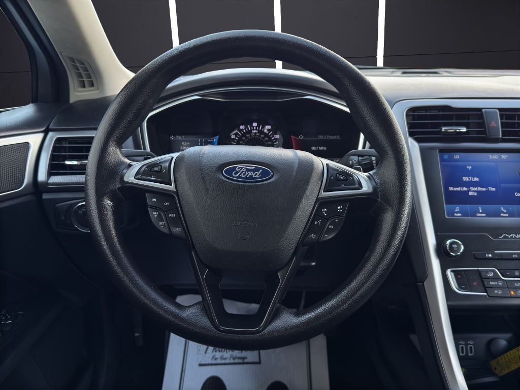 2020 FORD FUSION SE KBB VALUE 15K WOW Columbus OH