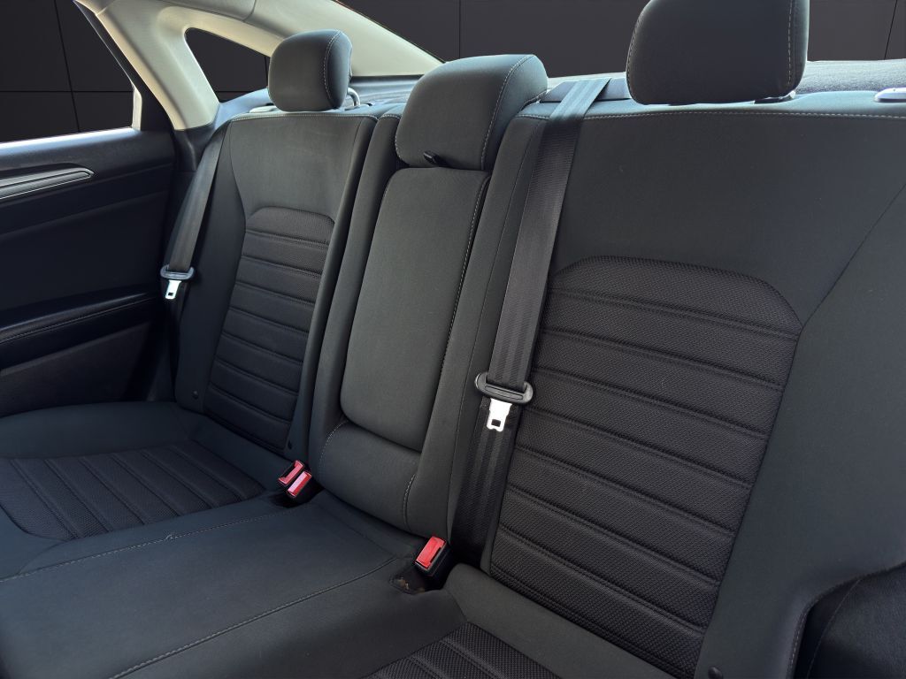 2020 FORD FUSION SE KBB VALUE 15K WOW Columbus OH
