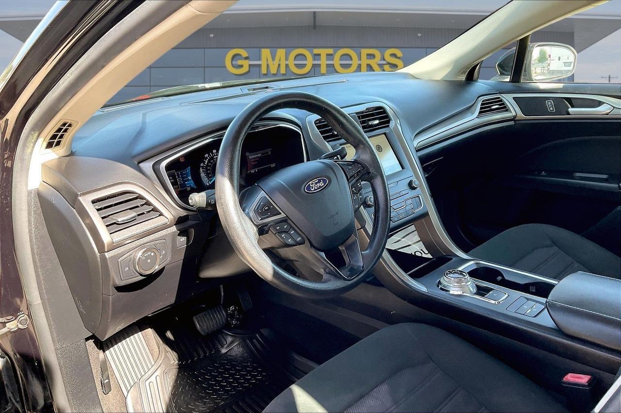2020 FORD FUSION SE Houston TX