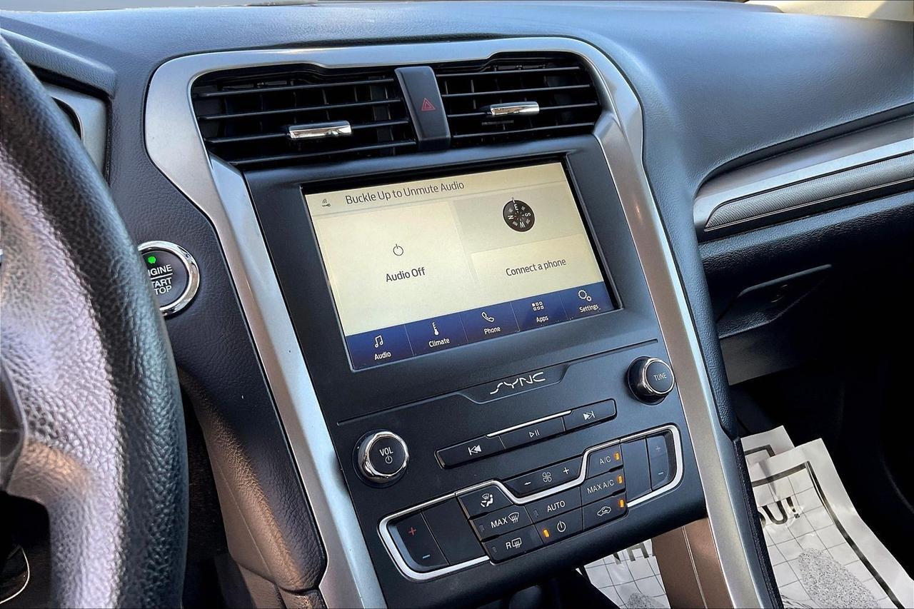 2020 FORD FUSION SE Houston TX