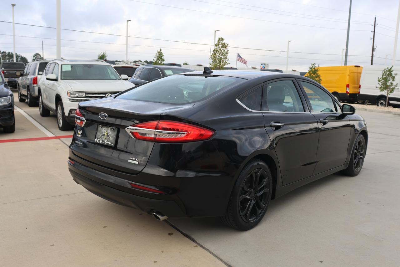 2020 FORD FUSION SEL Houston TX