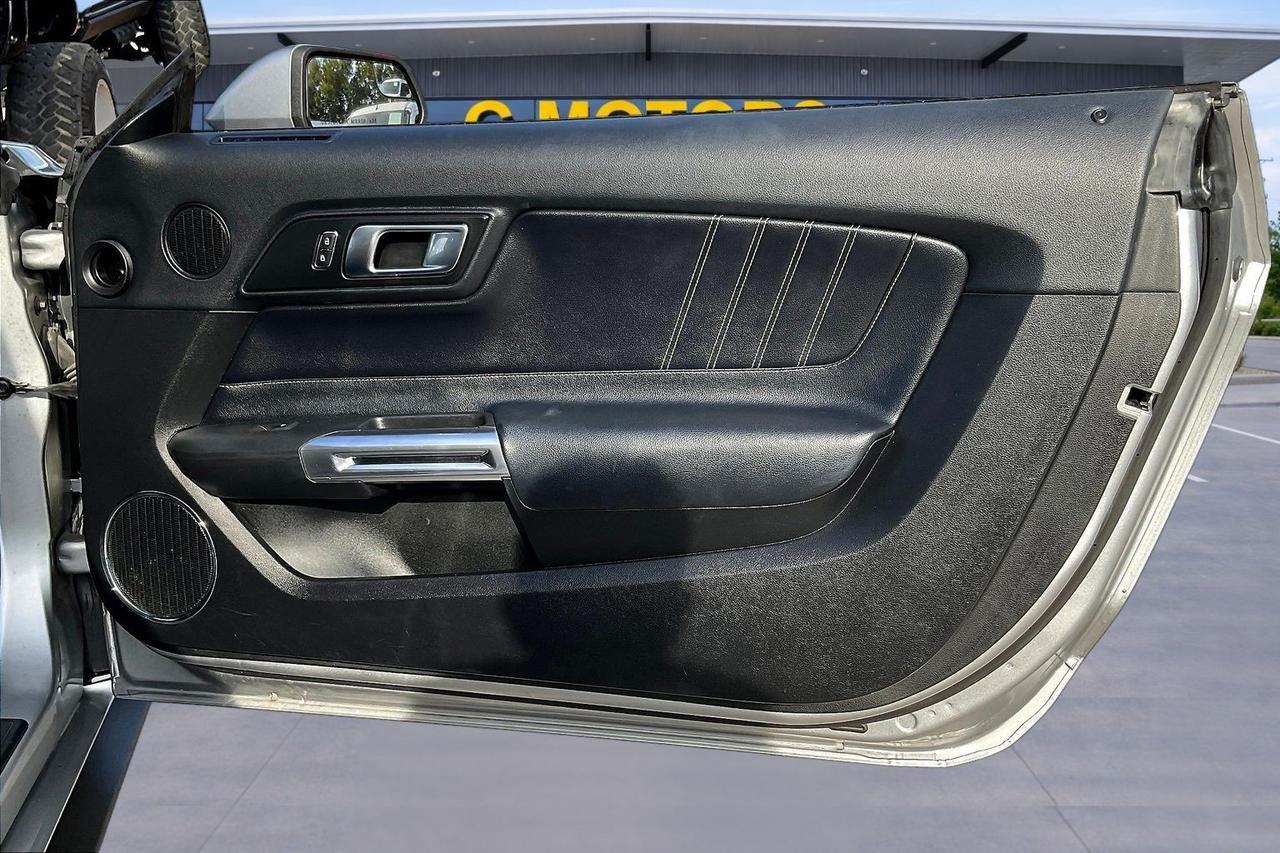 2020 FORD MUSTANG Houston TX