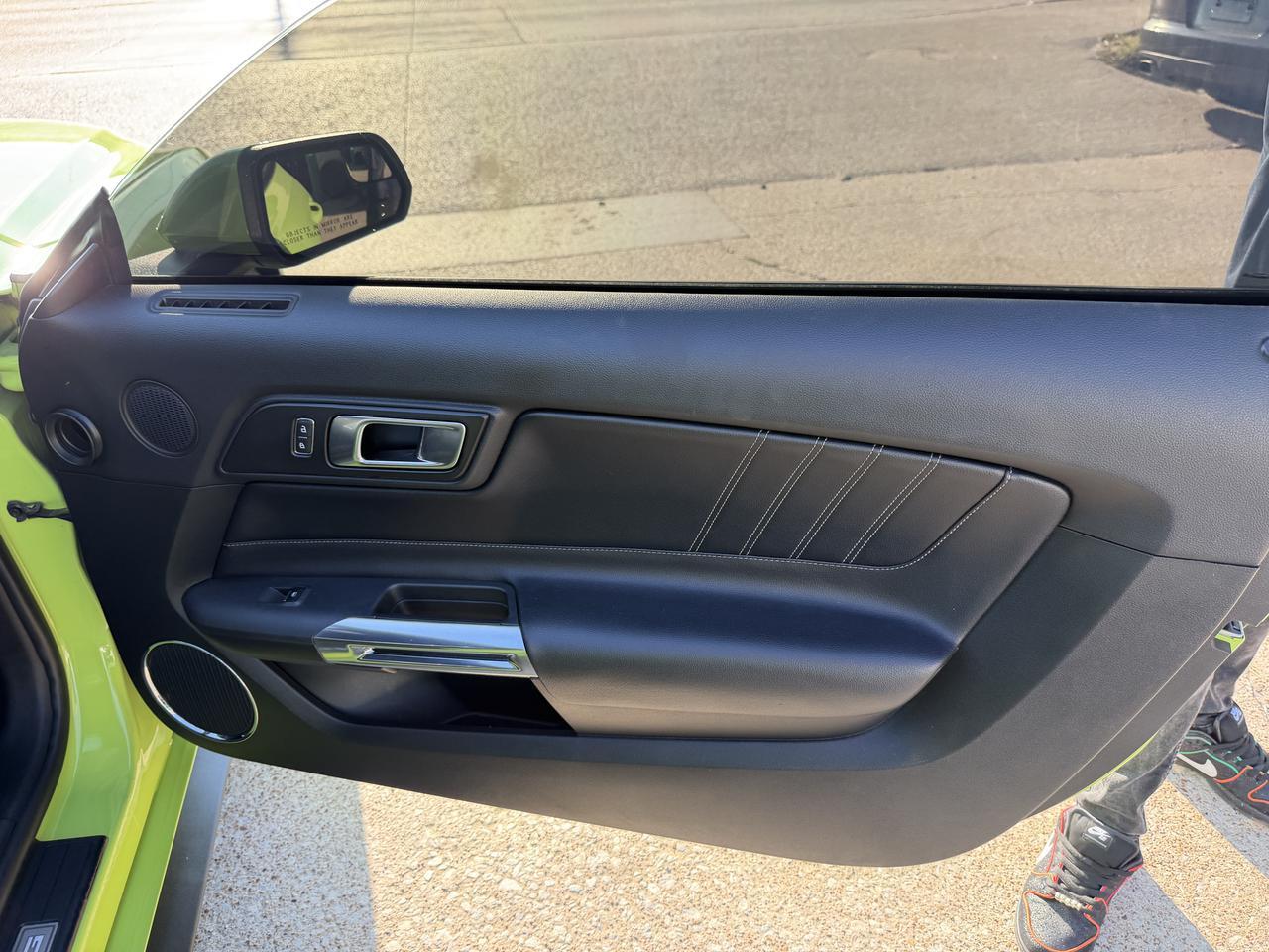 2020 FORD MUSTANG EcoBoost Premium Dallas TX