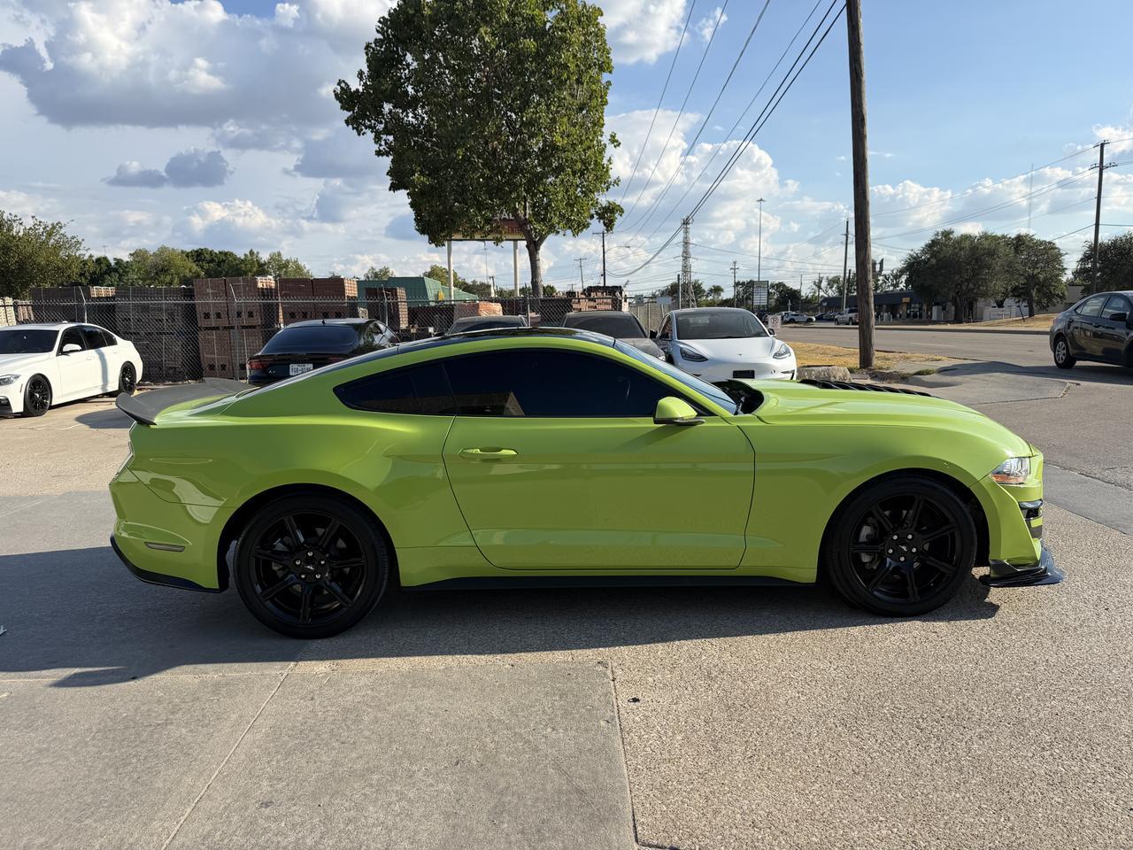 2020 FORD MUSTANG EcoBoost Premium Dallas TX