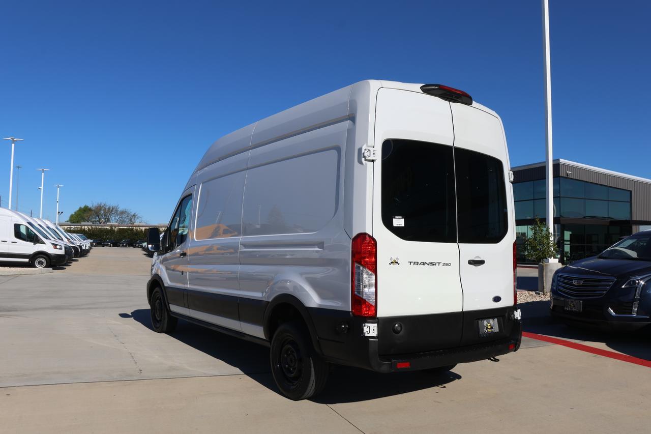 2020 FORD TRANSIT T-250 Houston TX