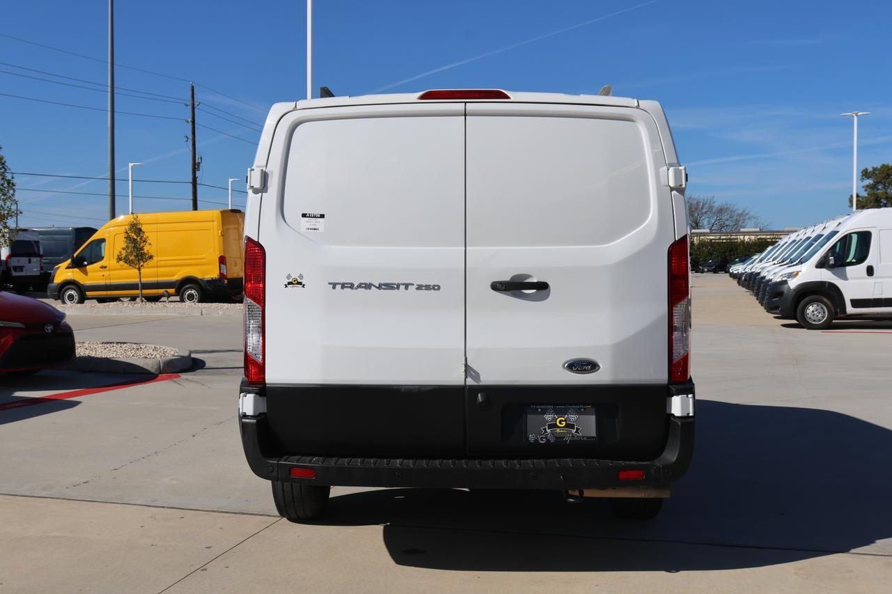 2020 FORD TRANSIT T-250 Houston TX