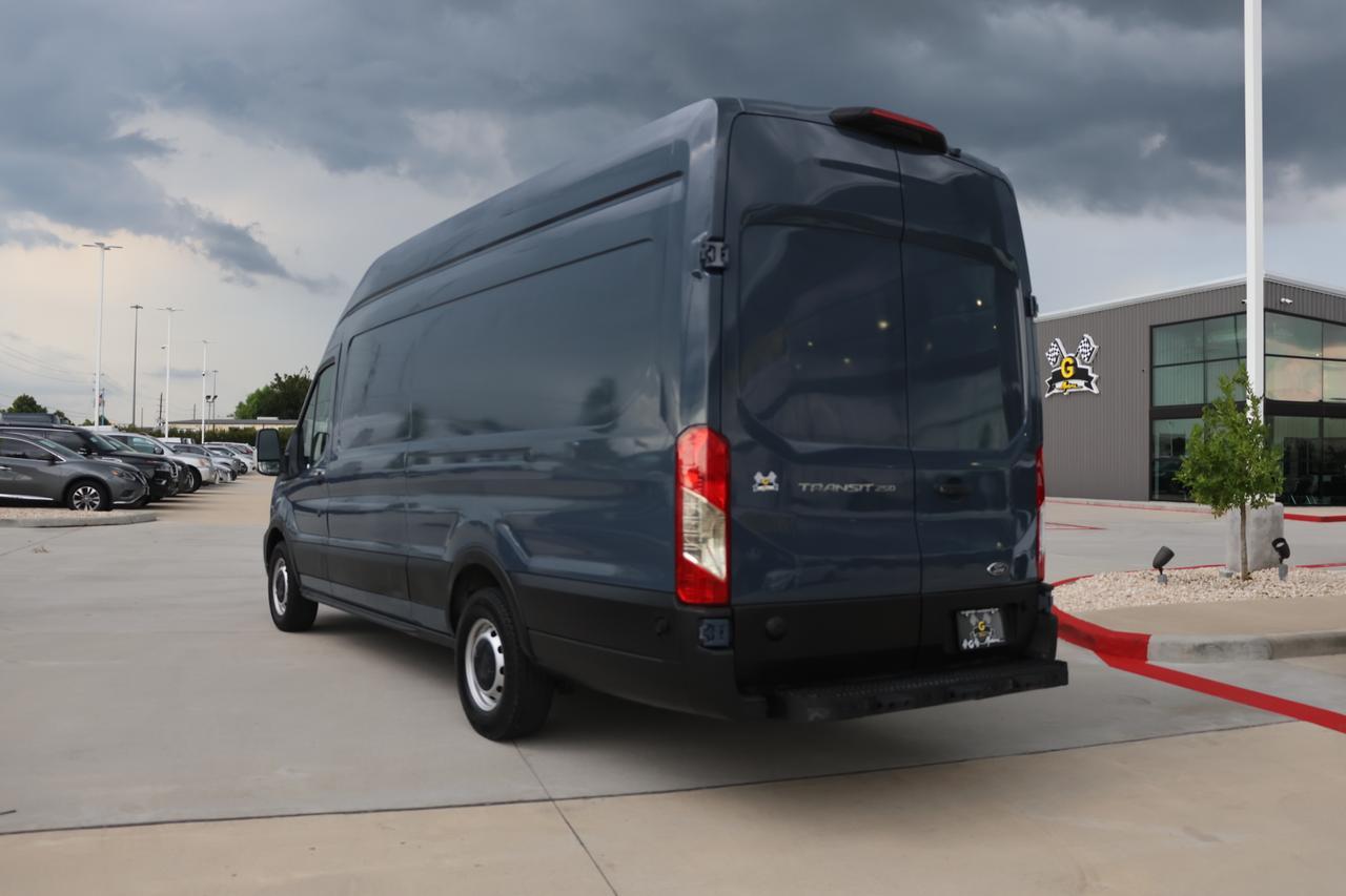 2020 FORD TRANSIT T-250 Houston TX