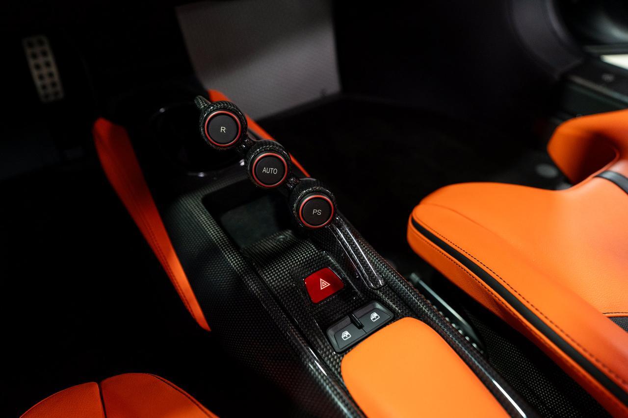 2020 Ferrari 488 Pista Nero Opaco paint,Mandarino Antigua interior,JBL audio,carbon fiber racing seats AND MUCH MORE!!! Fort Lauderdale FL