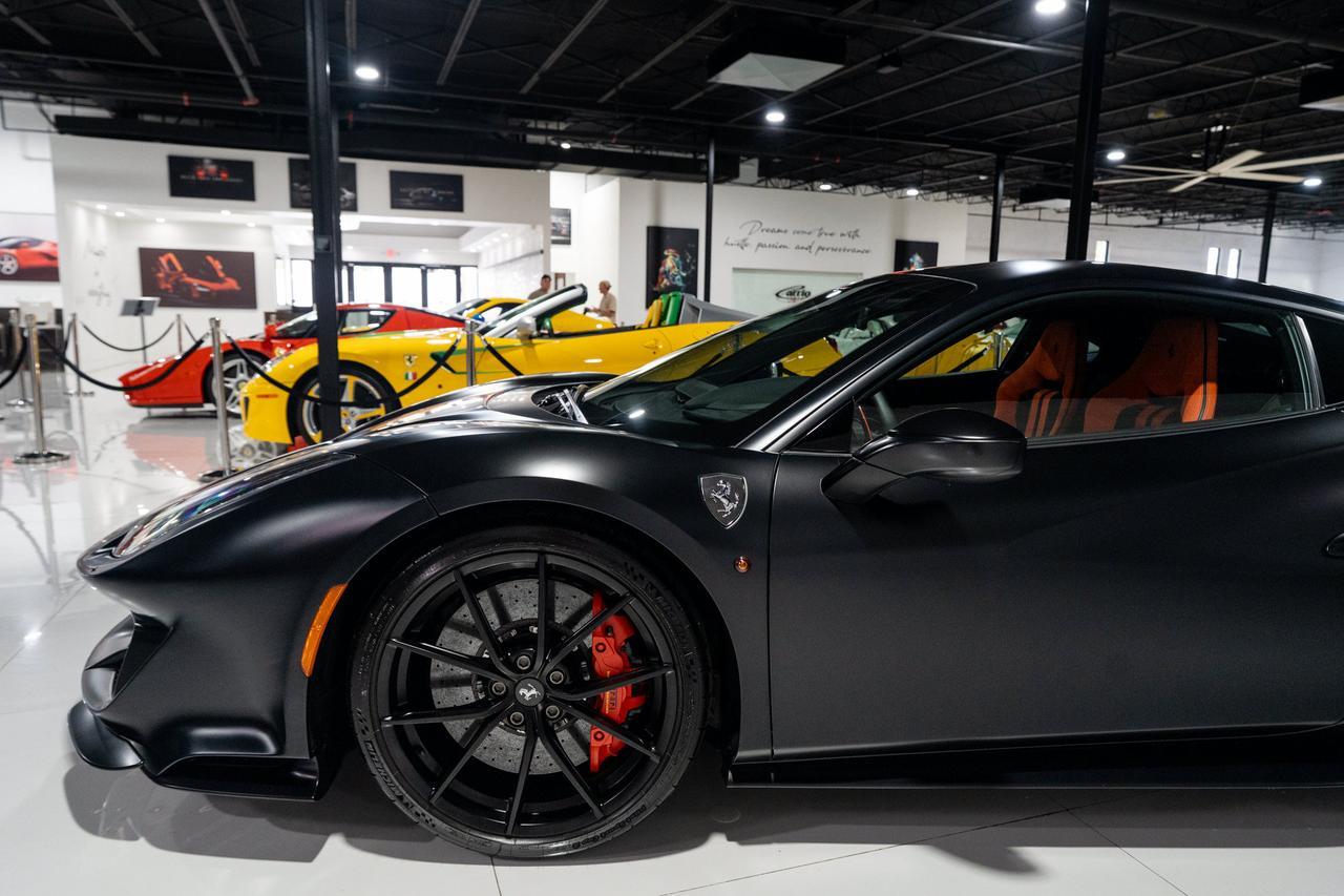 2020 Ferrari 488 Pista Nero Opaco paint,Mandarino Antigua interior,JBL audio,carbon fiber racing seats AND MUCH MORE!!! Fort Lauderdale FL