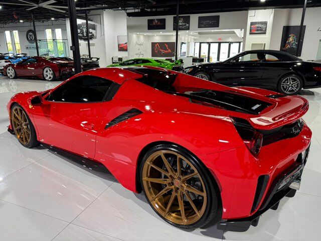 2020 Ferrari 488 Pista Spider Rosso Scuderia paint, suspension lifter, Daytona racing seats, fire extinguisher AND MUCH MUCH MORE! Fort Lauderdale FL