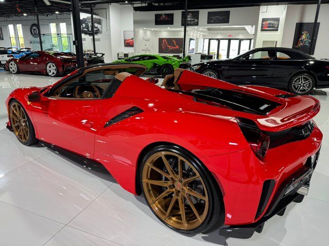 2020 Ferrari 488 Pista Spider Rosso Scuderia paint, suspension lifter, Daytona racing seats, fire extinguisher AND MUCH MUCH MORE! Fort Lauderdale FL