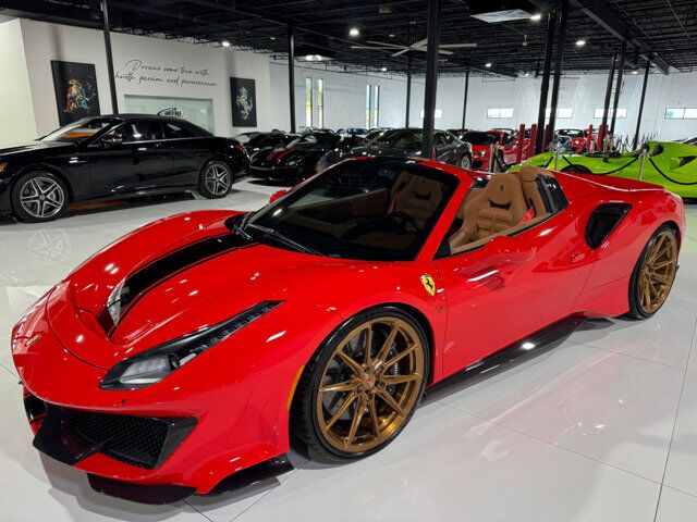 2020 Ferrari 488 Pista Spider Rosso Scuderia paint, suspension lifter, Daytona racing seats, fire extinguisher AND MUCH MUCH MORE! Fort Lauderdale FL