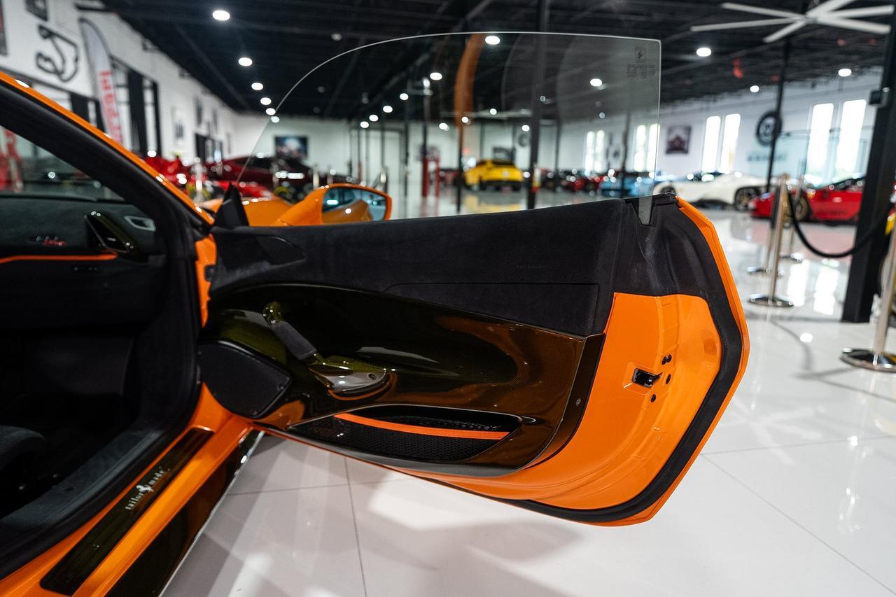 2020 Ferrari 488 Pista TAILOR MADE! Arancio Borealis paint,Extra-Range interior,integrated audio,carbon seats AND MORE!! Fort Lauderdale FL