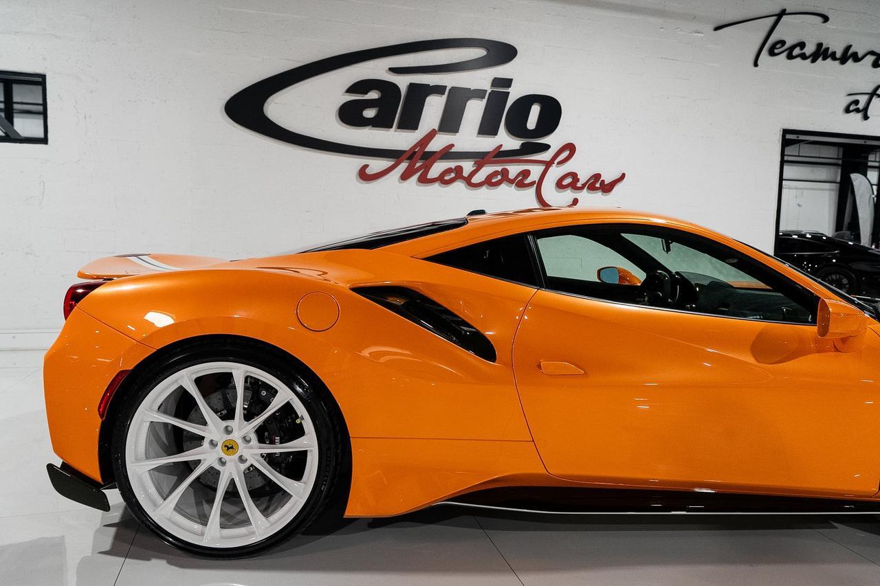 2020 Ferrari 488 Pista TAILOR MADE! Arancio Borealis paint,Extra-Range interior,integrated audio,carbon seats AND MORE!! Fort Lauderdale FL