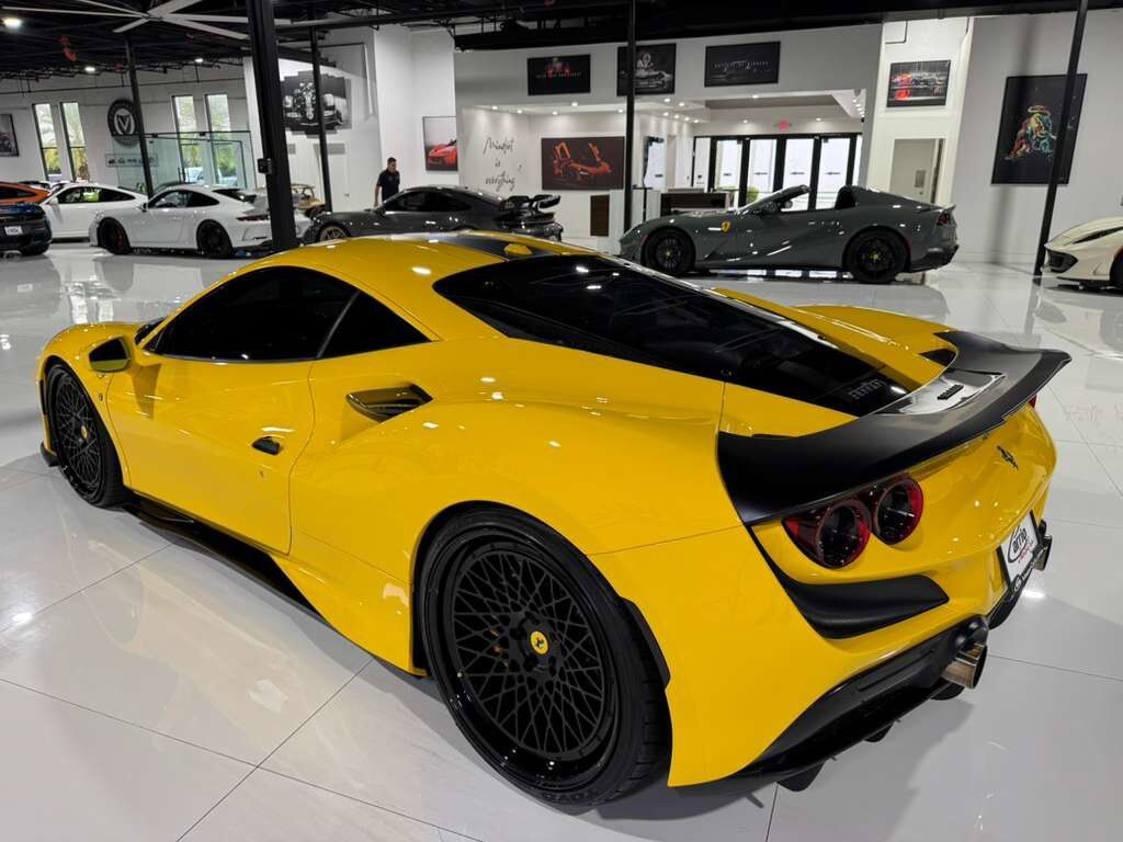 2020 Ferrari F8 Tributo Giallo Modena paint, front lifter, Daytona seats w/lifter, passenger display & MUCH MORE!! Fort Lauderdale FL