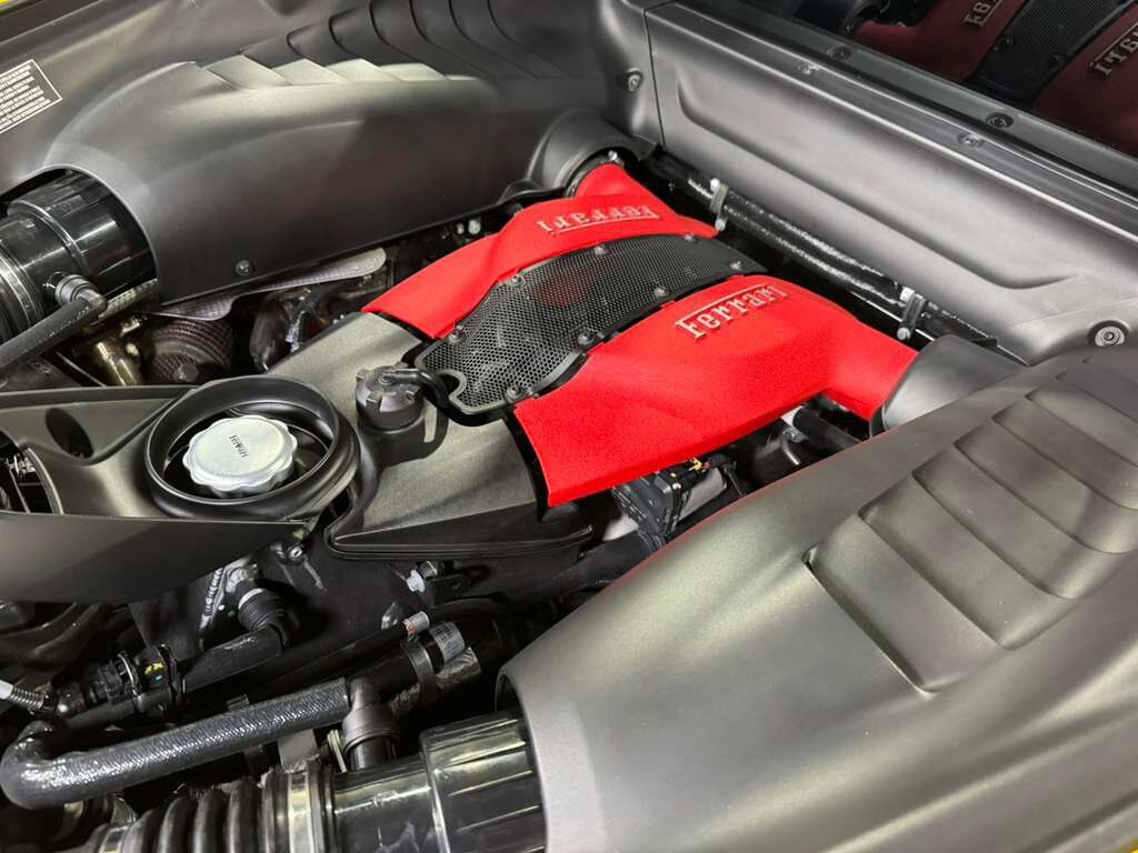 2020 Ferrari F8 Tributo Giallo Modena paint, front lifter, Daytona seats w/lifter, passenger display & MUCH MORE!! Fort Lauderdale FL