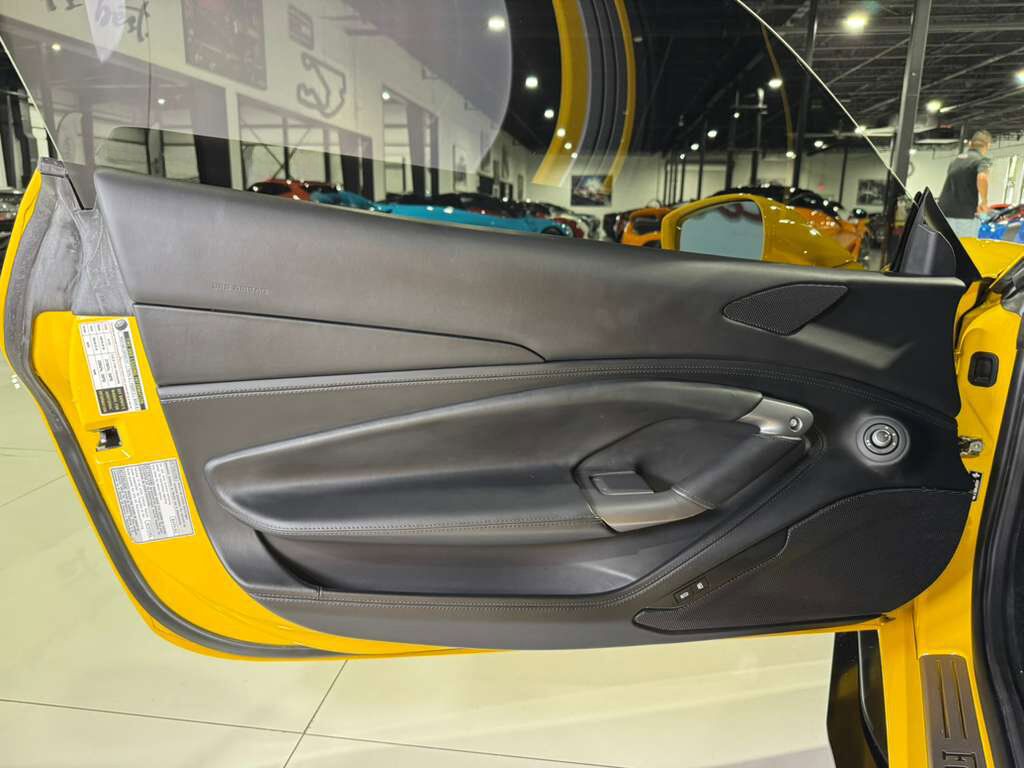 2020 Ferrari F8 Tributo Giallo Modena paint, front lifter, Daytona seats w/lifter, passenger display & MUCH MORE!! Fort Lauderdale FL