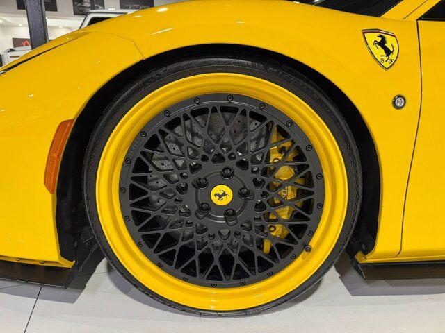 2020 Ferrari F8 Tributo Giallo Modena paint, front lifter, Daytona seats w/lifter, passenger display & MUCH MORE!! Fort Lauderdale FL