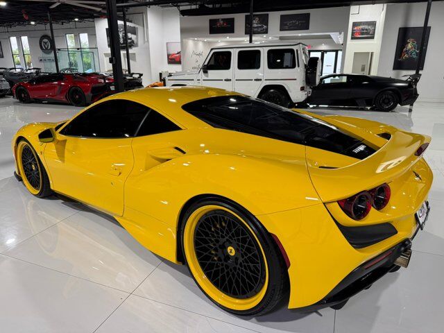 2020 Ferrari F8 Tributo Giallo Modena paint, front lifter, Daytona seats w/lifter, passenger display & MUCH MORE!! Fort Lauderdale FL