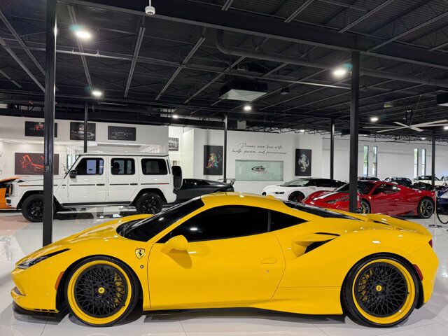 2020 Ferrari F8 Tributo Giallo Modena paint, front lifter, Daytona seats w/lifter, passenger display & MUCH MORE!! Fort Lauderdale FL