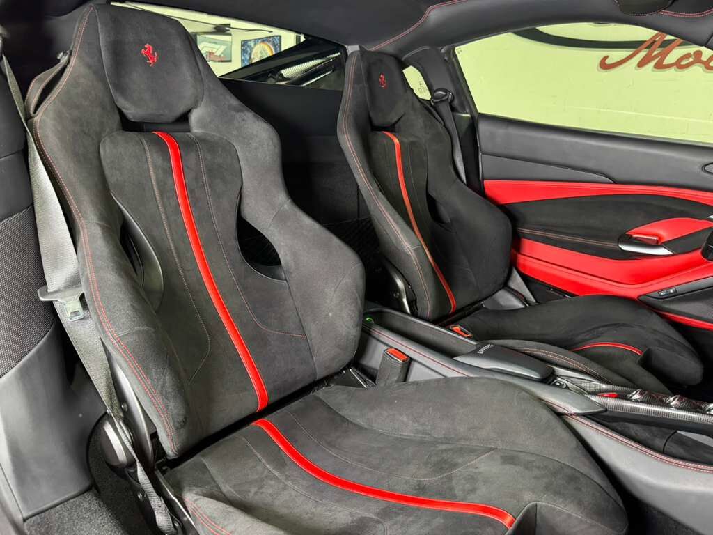 2020 Ferrari F8 Tributo Rosso Corsa paint, suspension lifter, front camera, racing seats, carbon galore AND MUCH MORE!!! Fort Lauderdale FL