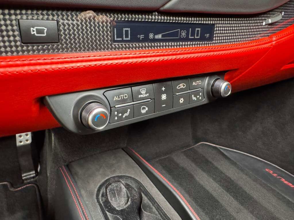 2020 Ferrari F8 Tributo Rosso Corsa paint, suspension lifter, front camera, racing seats, carbon galore AND MUCH MORE!!! Fort Lauderdale FL