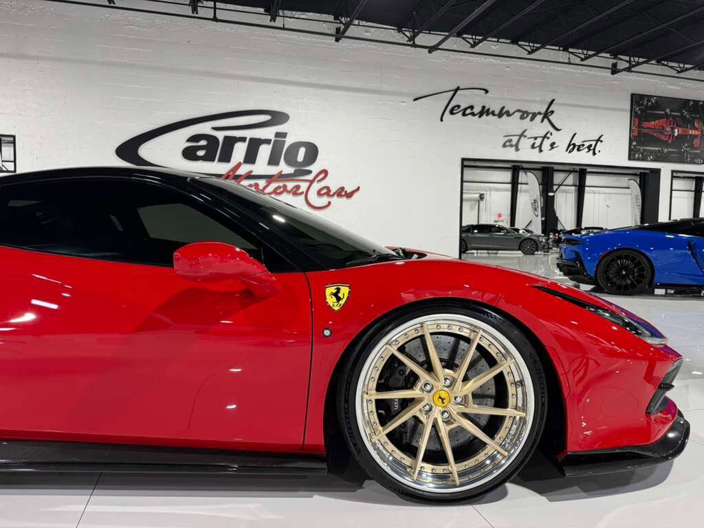 2020 Ferrari F8 Tributo Rosso Corsa paint, suspension lifter, front camera, racing seats, carbon galore AND MUCH MORE!!! Fort Lauderdale FL