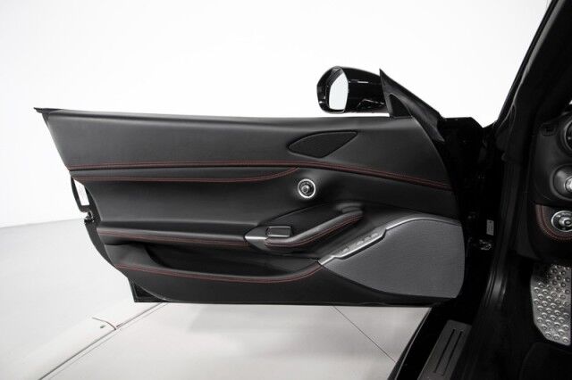 2020 Ferrari Portofino *1-OWNER* *BIG OPTION LIST* *MAGNERIDE* *VENTILATED SEATS* *CARBON STEERING WHEEL+LEDs* *FORGED WHEELS* San Diego CA