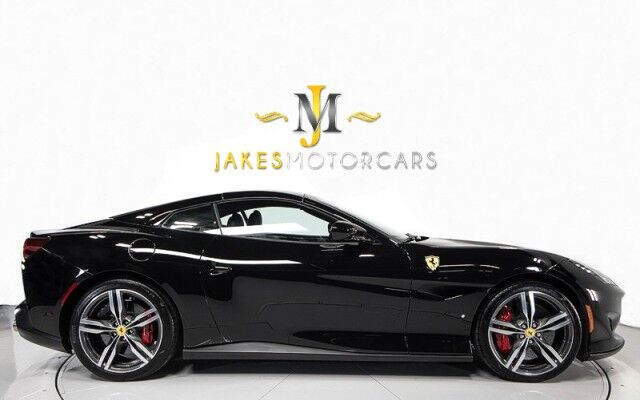 2020 Ferrari Portofino *1-OWNER* *BIG OPTION LIST* *MAGNERIDE* *VENTILATED SEATS* *CARBON STEERING WHEEL+LEDs* *FORGED WHEELS* San Diego CA