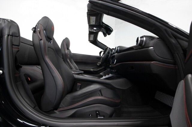 2020 Ferrari Portofino *1-OWNER* *BIG OPTION LIST* *MAGNERIDE* *VENTILATED SEATS* *CARBON STEERING WHEEL+LEDs* *FORGED WHEELS* San Diego CA