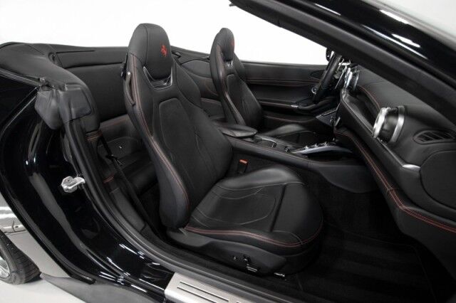 2020 Ferrari Portofino *1-OWNER* *BIG OPTION LIST* *MAGNERIDE* *VENTILATED SEATS* *CARBON STEERING WHEEL+LEDs* *FORGED WHEELS* San Diego CA