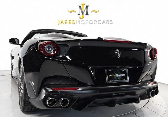 2020 Ferrari Portofino *1-OWNER* *BIG OPTION LIST* *MAGNERIDE* *VENTILATED SEATS* *CARBON STEERING WHEEL+LEDs* *FORGED WHEELS* San Diego CA
