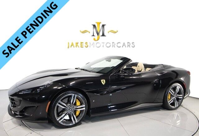 2020 Ferrari Portofino *ONLY 6300 MILES* *OVER $52,000 IN OPTIONS* *BLACK ON CREMA*
