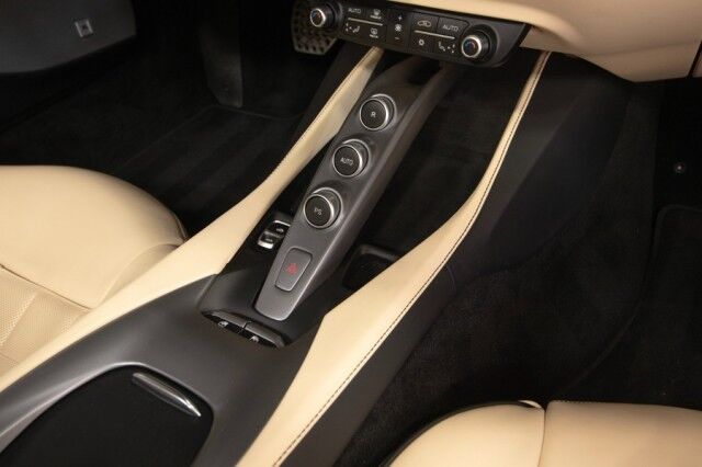 2020 Ferrari Portofino *ONLY 6300 MILES* *OVER $52,000 IN OPTIONS* *BLACK ON CREMA* San Diego CA